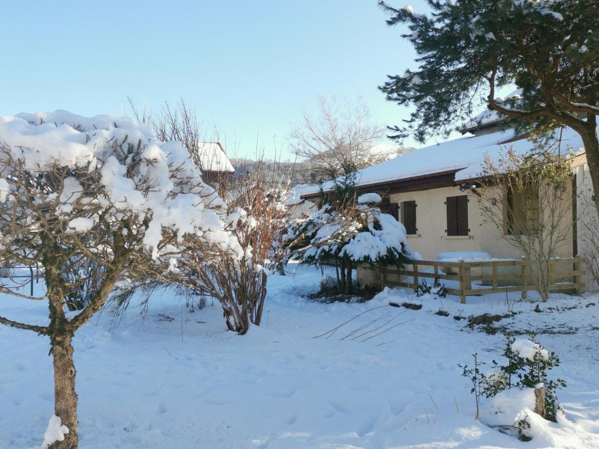 Gites Les Grandes Voies - Cle Vacances Le Menil ภายนอก รูปภาพ