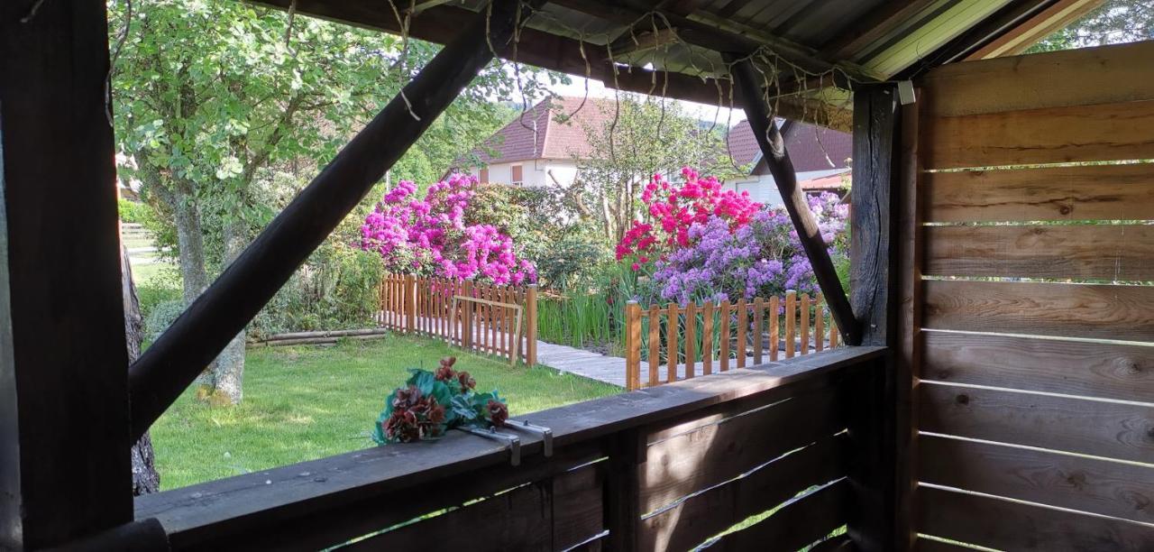 Gites Les Grandes Voies - Cle Vacances Le Menil ภายนอก รูปภาพ